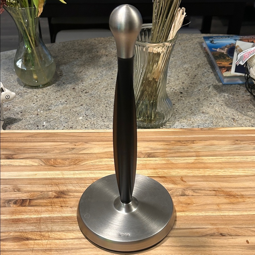 Umbra Black and Silver Towel Holder